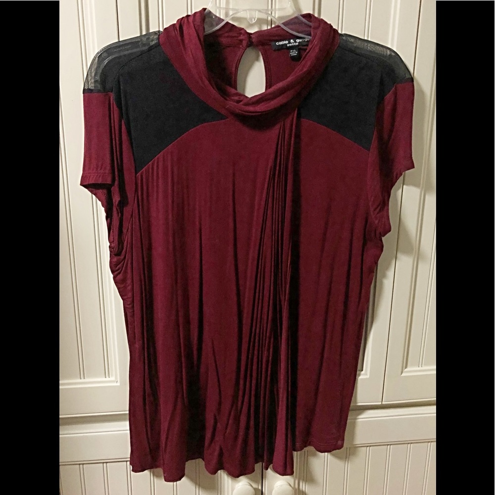 NWOT Cable & Gauge Petite Top